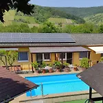 Apartman Moselferienweingut Schaefer