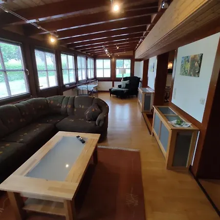 Апартаменты Moselferienweingut Schaefer Винтрих