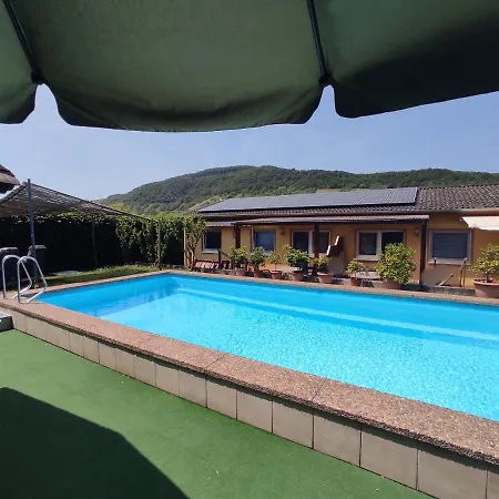 Moselferienweingut Schaefer *