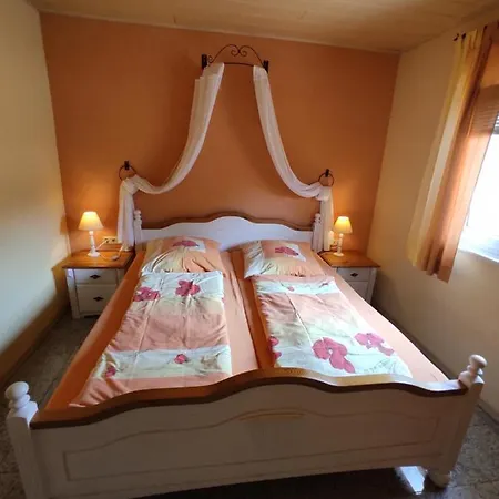 Moselferienweingut Schaefer Апартаменты