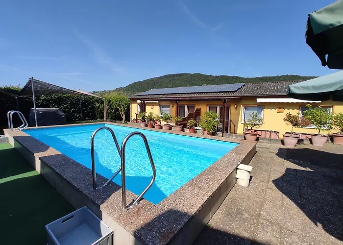 アパート Moselferienweingut Schaefer