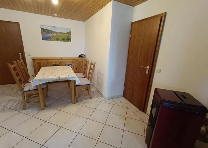 Moselferienweingut Schaefer *